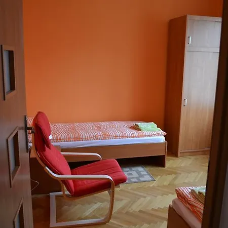 Apartament Goscinny Dom *