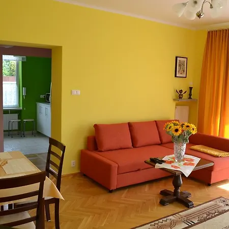 Apartment Apartament Goscinny Dom *